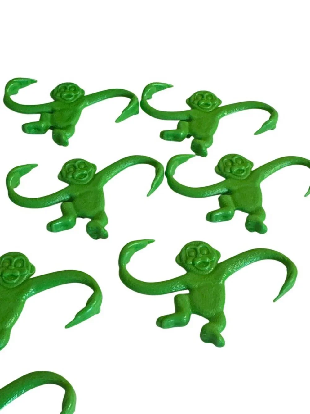 Barrel Of Monkeys Green Plastic Classic Game Set 1989, 2003 Classic Toy Game